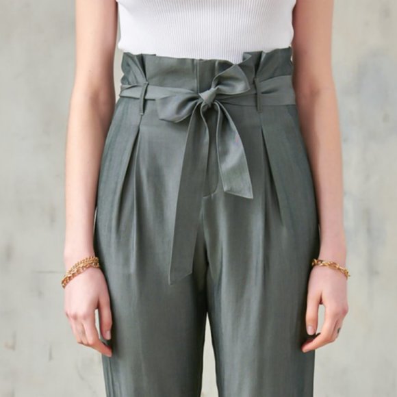 Paperbag Pants With Ankle Tie Detail in Gray Olive - Picture 5 of 8